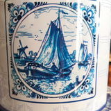 Delft Blue Tin with Stroopwafel 8 pcs